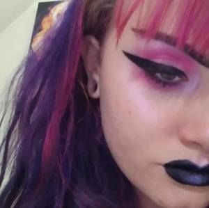 Meet your Posher, Serena